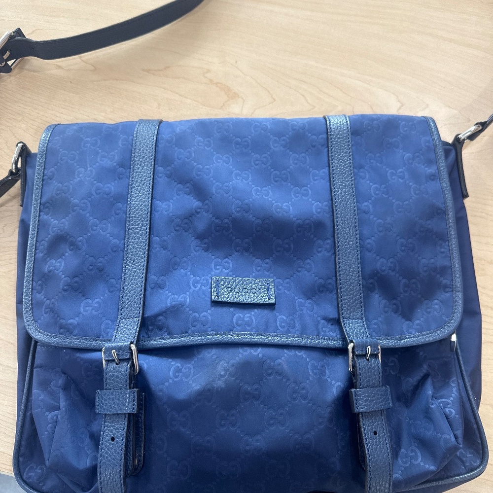 Men's Gucci bag